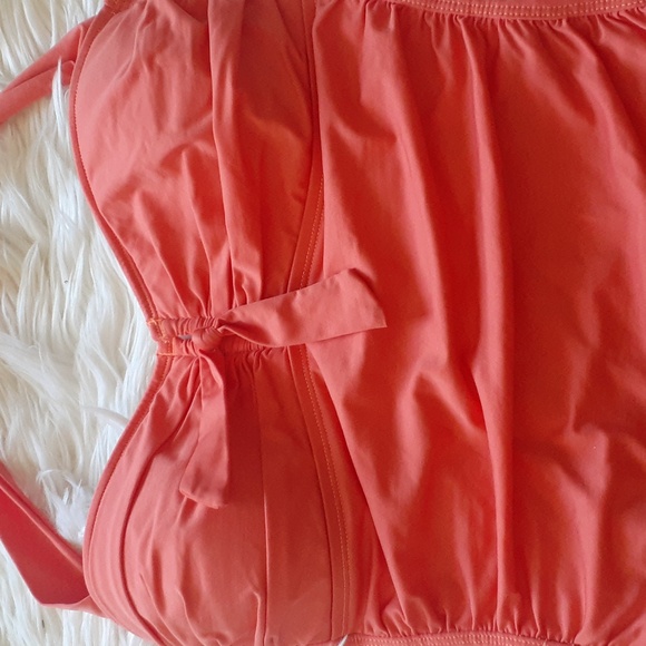 Tommy Bahama Coral/Melon Orange Bow Halter Swimsuit Size 6 - Picture 4 of 8